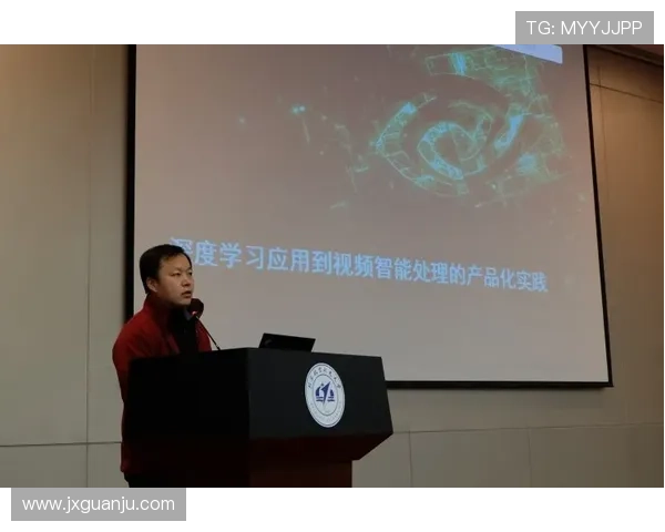 张秀英独家分享：深入解析足球技巧与战术的心得体会