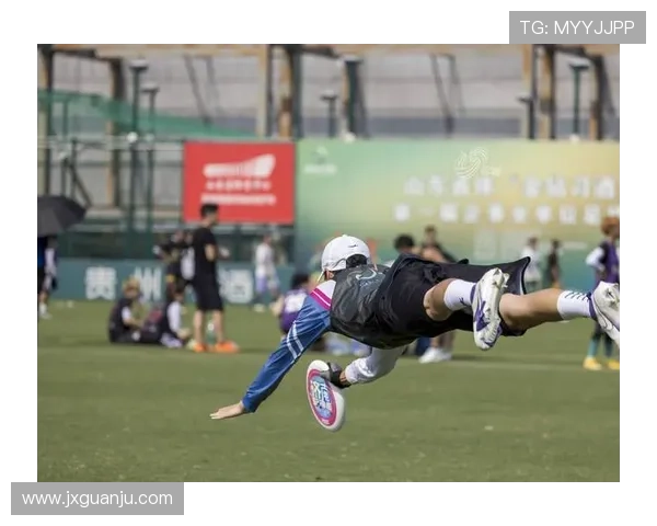 成都飞盘队与北京飞盘队赛后复盘分析力量对比与战术探讨 成都飞盘队与北京飞盘队赛后复盘分析力量对比与战术探讨